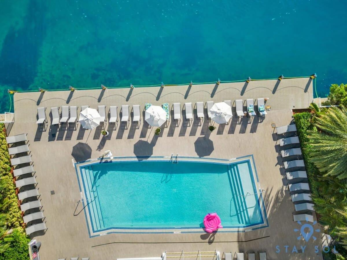 Spectacular View With Balcony, Pool, Near Appartement *